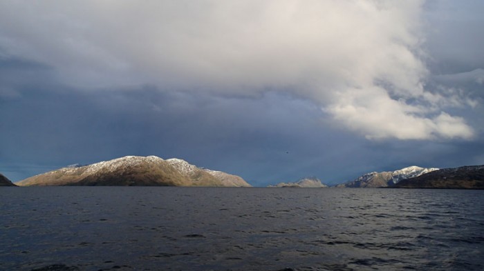 ... l'île Delta doublée, à G l'île Olga ; à D l'île Thomson avec la...