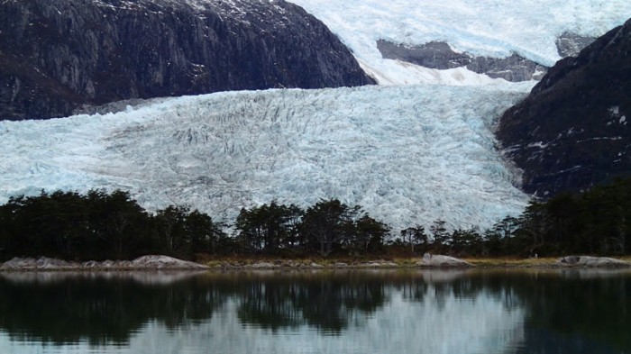 ... à la découverte du ventisquero Romanche, île Tierra del Fuego...
