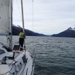 Bras NW du canal Beagle, L'Envol dans le tour horaire de l'île Gordon