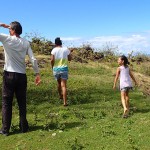 Sur les crêtes de Vaipaee, en balade avec Monia et sa fille Kupuani