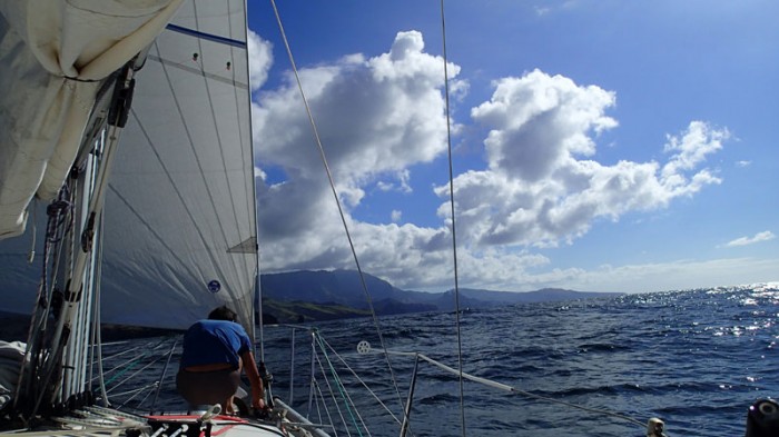 En approche de la baie de Anaho sur l’île de Nuku-Hiva