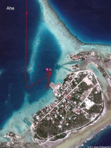 Une rare protection à 360°, la caye du village de Tenukupara, Ahe