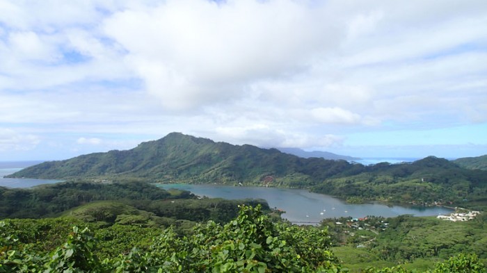 Baie et village de Haamene