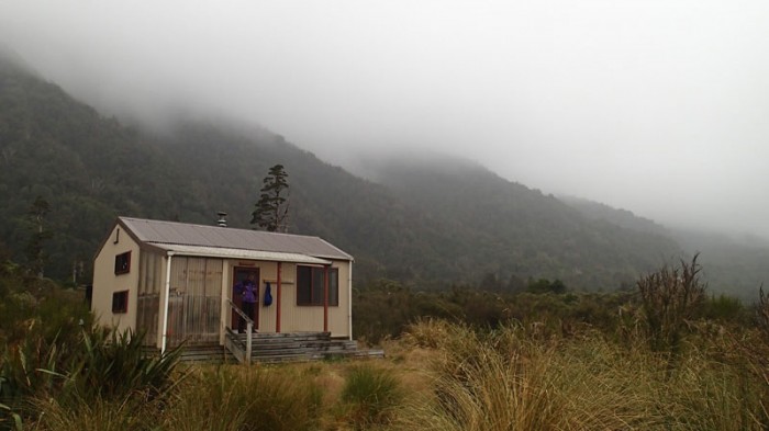 La très cosy Grassy Flat Hut (520m)