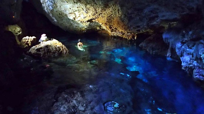 La peu connue grotte de Ejengen (Saint-Paul)