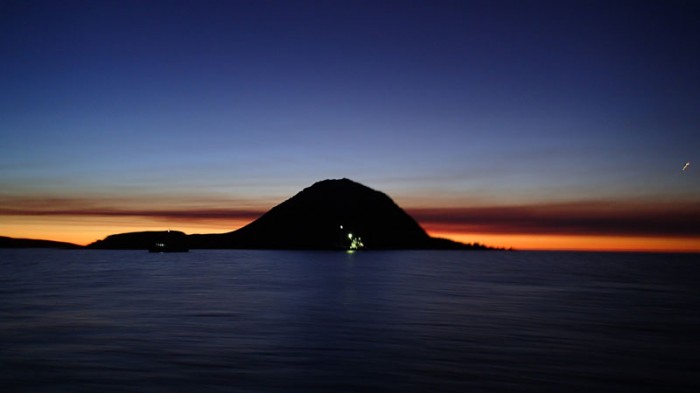 Prise de mouillage de nuit à Hibbs Pyramid