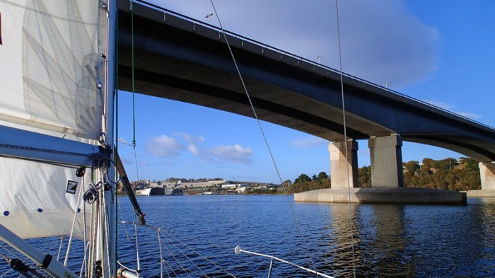 Bowen Bridge entre le Bridgewater et le Tasman Bridge