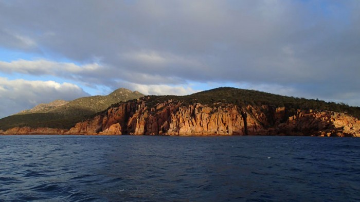 Contrefort Sud de la Wineglass Bay