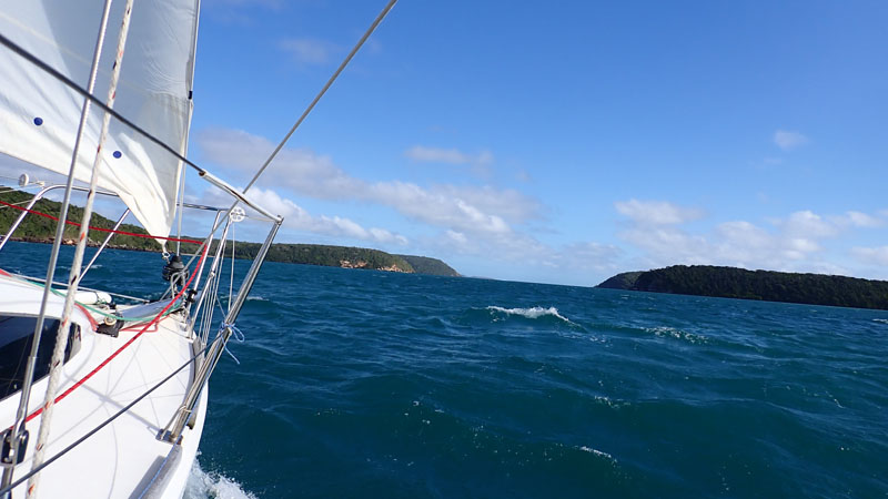 J4, 9/07 – Albany Passage avec au fond le Cape York