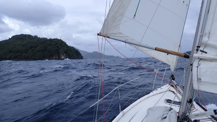 J10, 15/07 à 9:30 AM – Forts courants en approche de Banda Neira