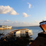 Cimetière de bateaux à Wanci sur l’île Wangiwangi dans les Sulawesi