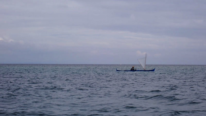 Des pêcheurs 100% à la voile à Wanci dans les Sulawesi