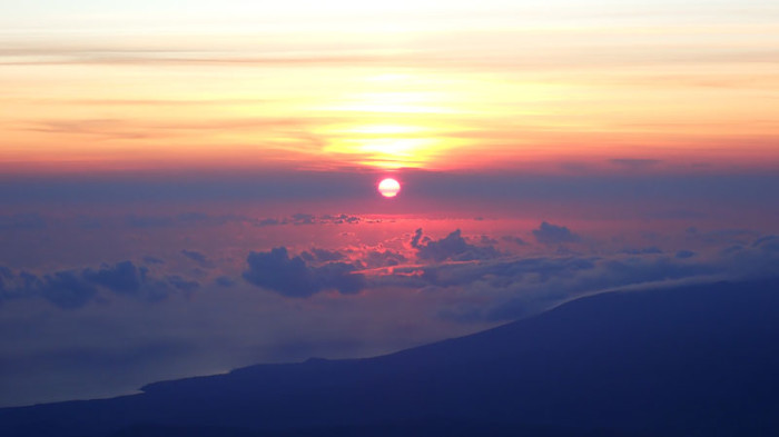 Lever du soleil sur l’océan Indien